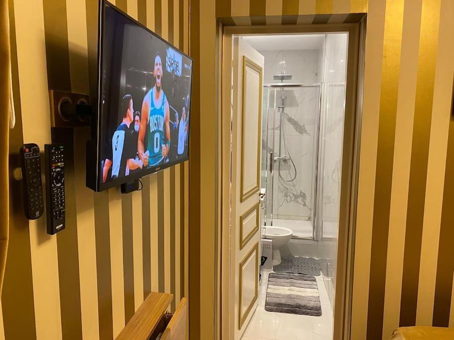 Premium Studio 2 Minutes Walk From Champs-Elysees Paris Exterior foto