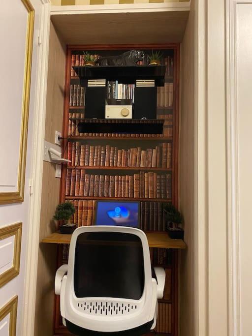 Premium Studio 2 Minutes Walk From Champs-Elysees Paris Exterior foto